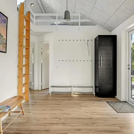 Σπίτι διακοπών Stunning In Haderslev With Wifi *