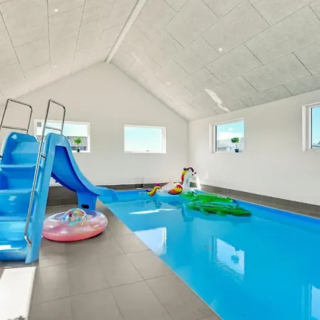 別荘 Stunning In Haderslev With Wifi ハザスレウ