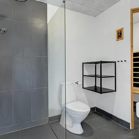 Stunning In Haderslev With Wifi ハザスレウ